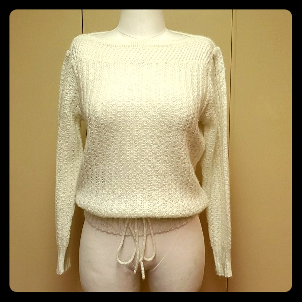 Vintage no tag knit white sweater